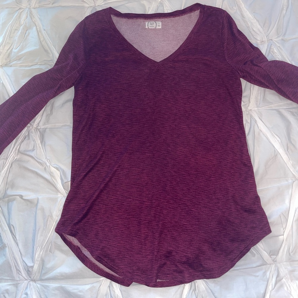 24/7 super soft sweater with roushed sleeves